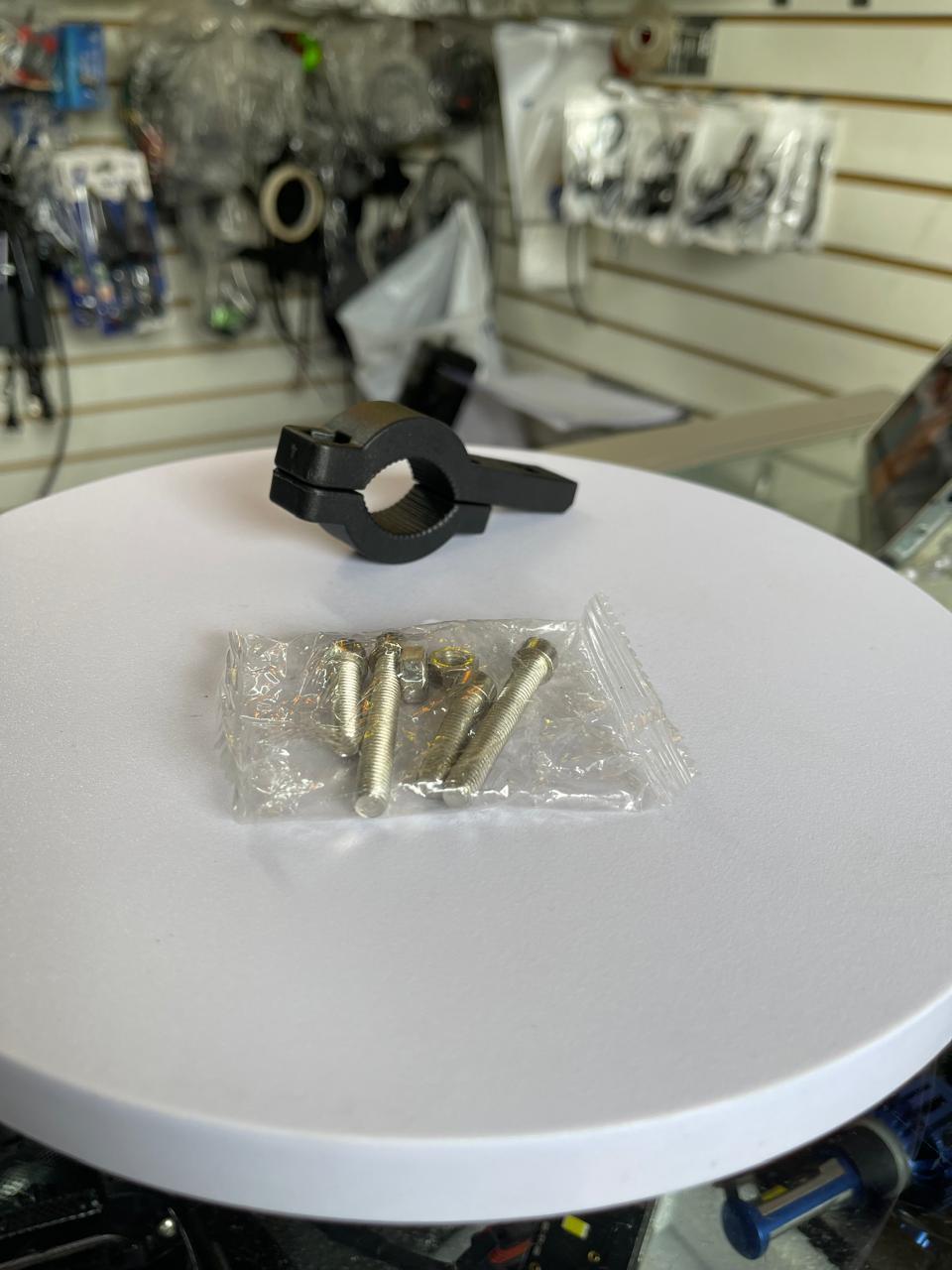 Miniatura 2 de par de soportes defensa moto